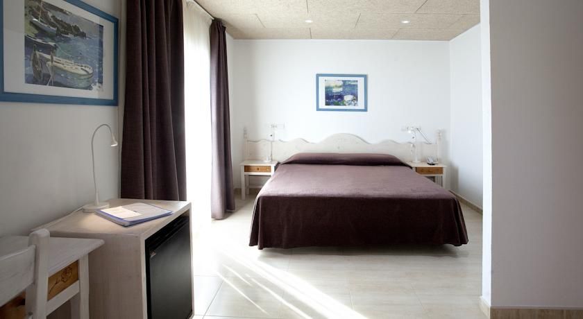 Hotel & Spa Entre Pinos-Adults Only Es Calo  Exterior photo