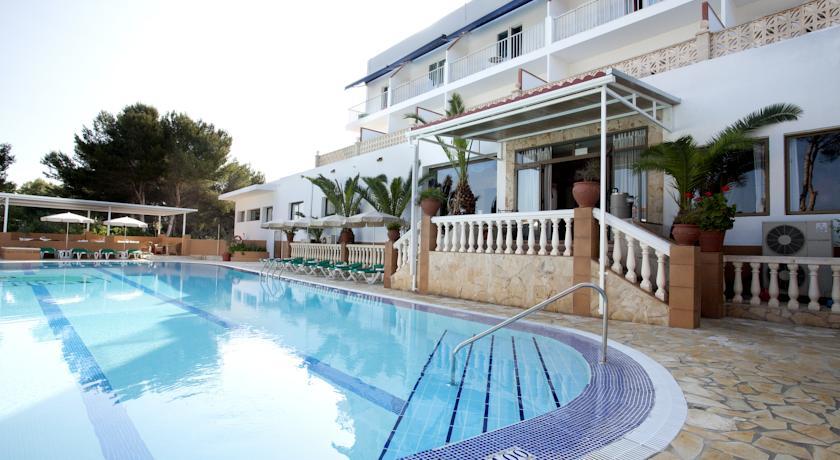 Hotel & Spa Entre Pinos-Adults Only Es Calo  Exterior photo
