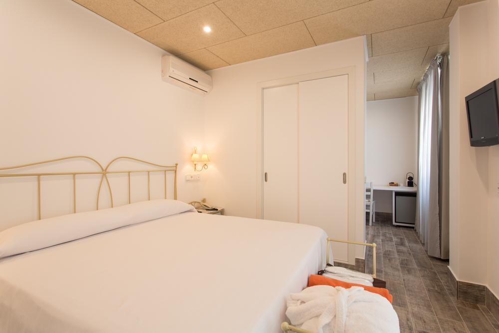 Hotel & Spa Entre Pinos-Adults Only Es Calo  Exterior photo
